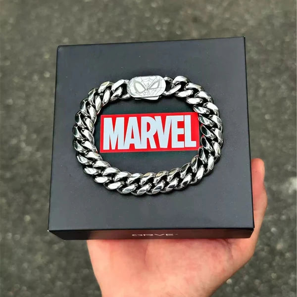 Marvel Titanium Steel Cuban Link Bracelet for Men, Superhero Logo Engraved Chain Wristband, Fashion Streetwear Jewelry, Marvel Fans Gift with Gift Box